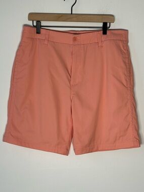Under Armour UA Iso-Chill Airvent Golf Shorts Pink